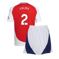 Arsenal William Saliba #2 Heimtrikotsatz Kinder 2024-25 Kurzarm (+ Kurze Hosen)